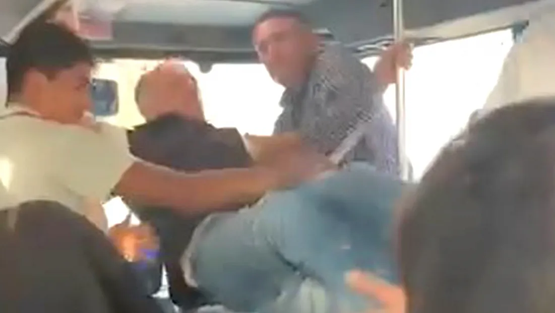Elazığ'da otobüste tekme tokat kavga