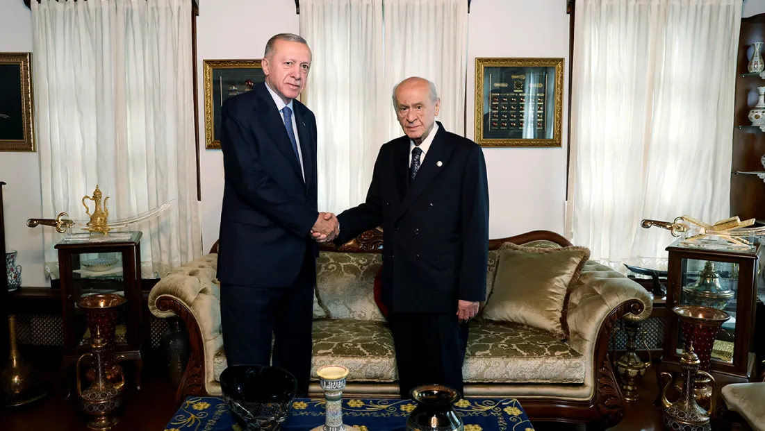 Erdoğan, Bahçeli ile bir araya geldi