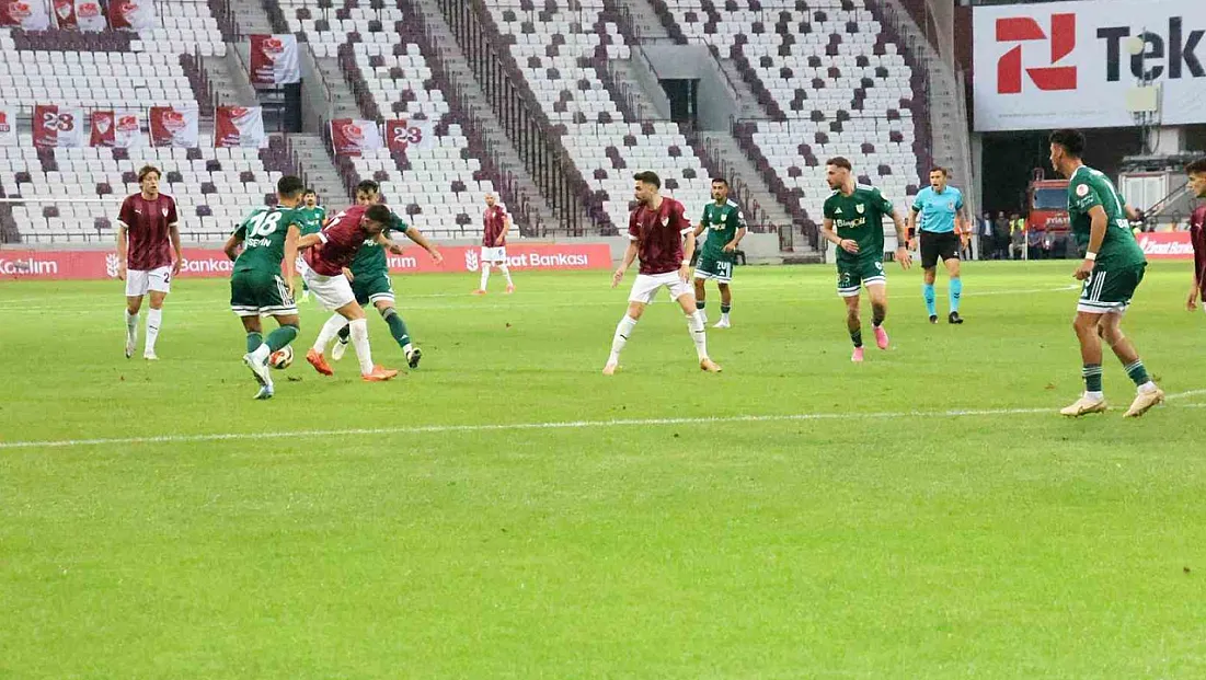 12 Bingölspor Elazığspor'u eleyip tura yükseldi