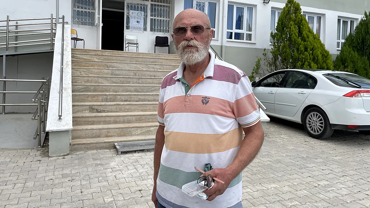 76 yaşında 'üniversite sınavına' girdi