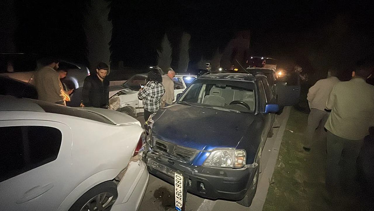 Elazığ'da zincirleme trafik kazası
