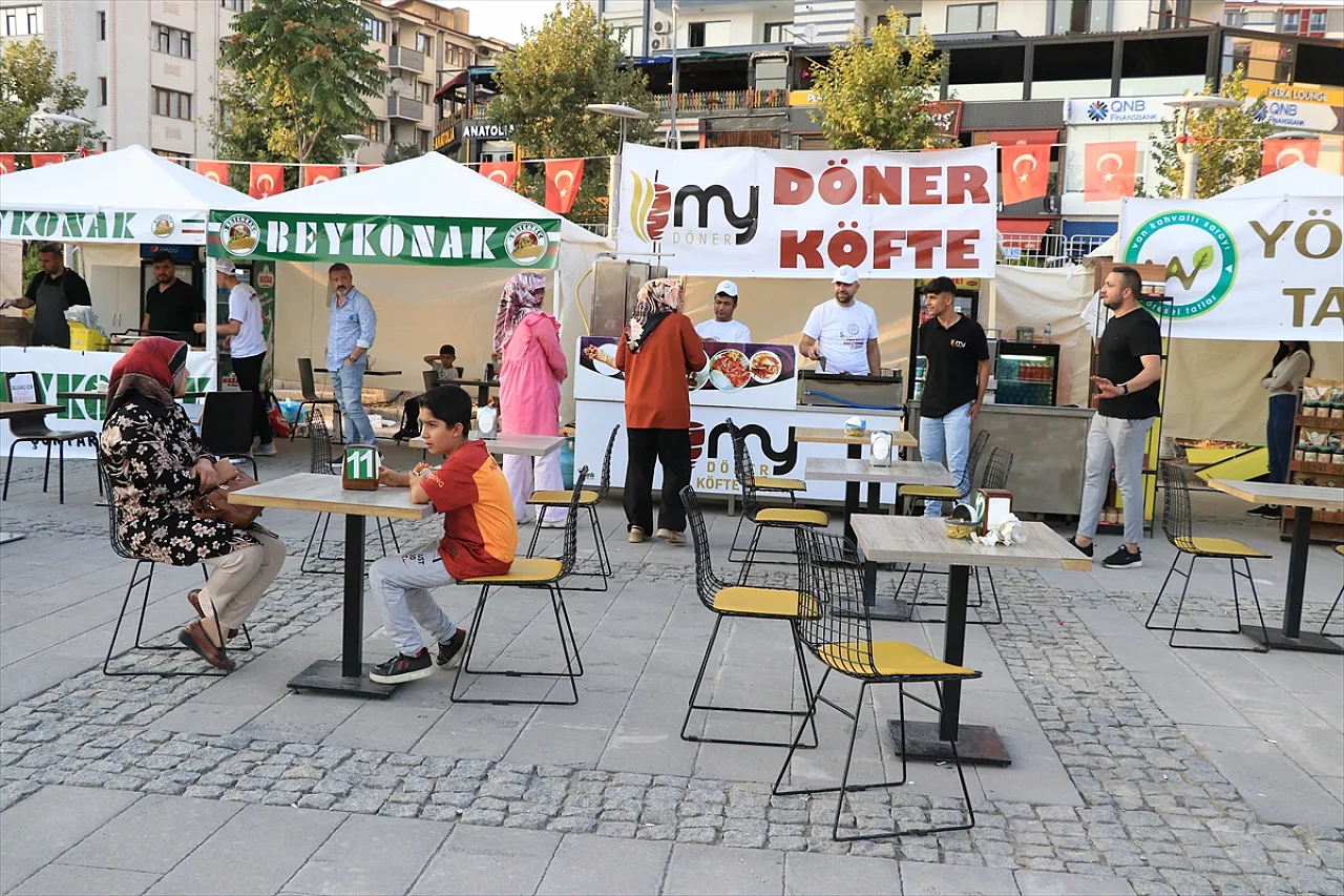 '5. Geleneksel Salçalı Köfte Festivali' başladı