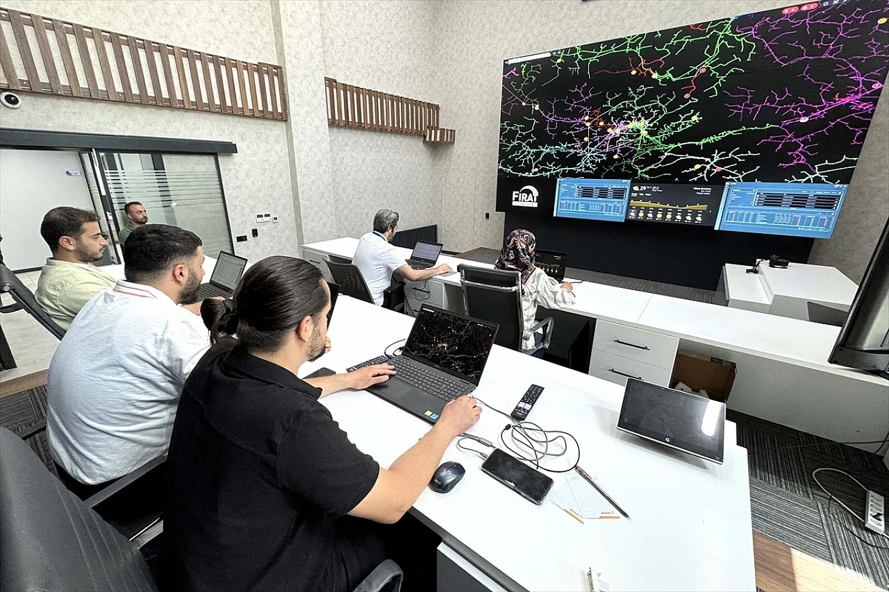 Fırat EDAŞ, 40 bin haneye yetecek enerjiyi kayıp kaçak olmaktan çıkardı