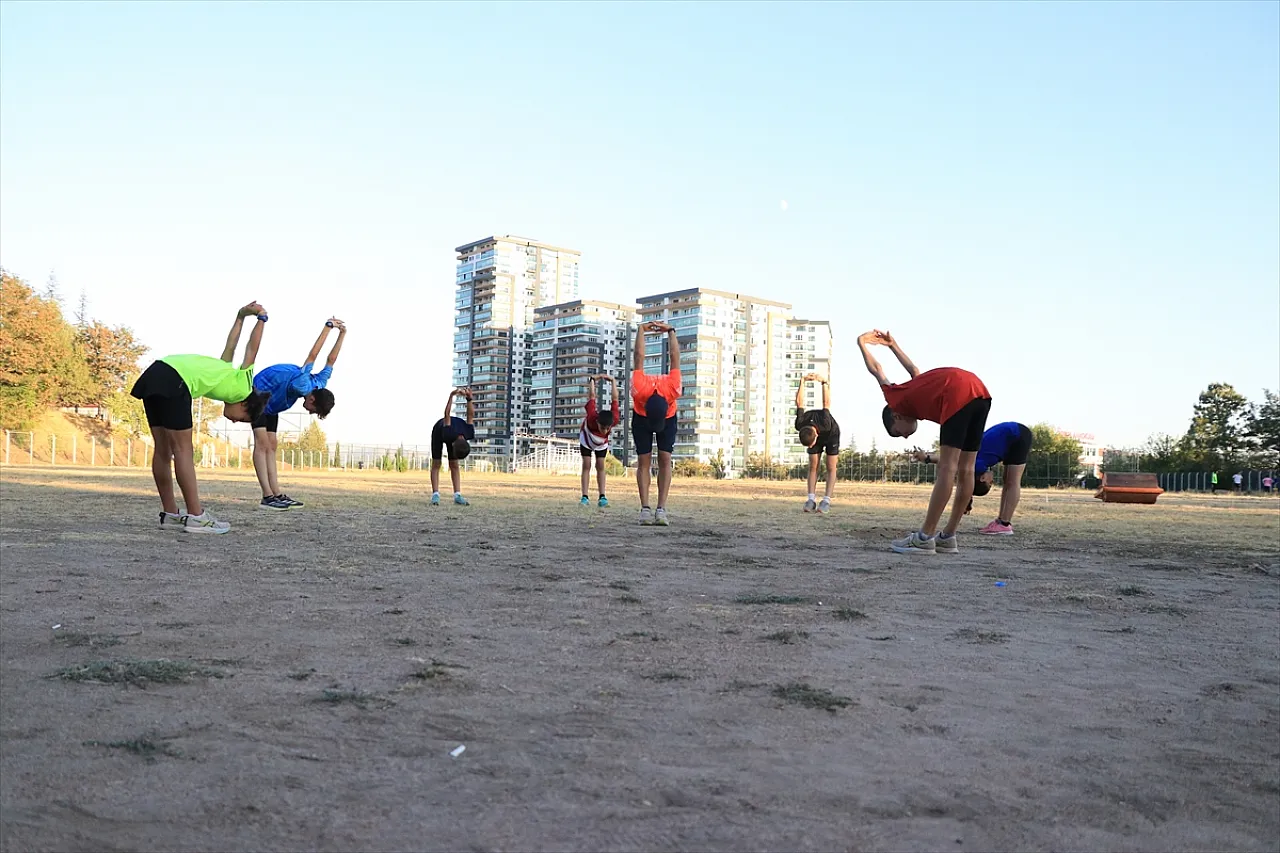 Genç atletten 2 yılda 30 madalya