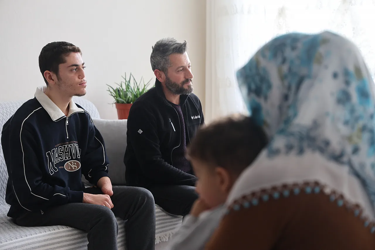 Ahmet Emre azmiyle örnek oluyor