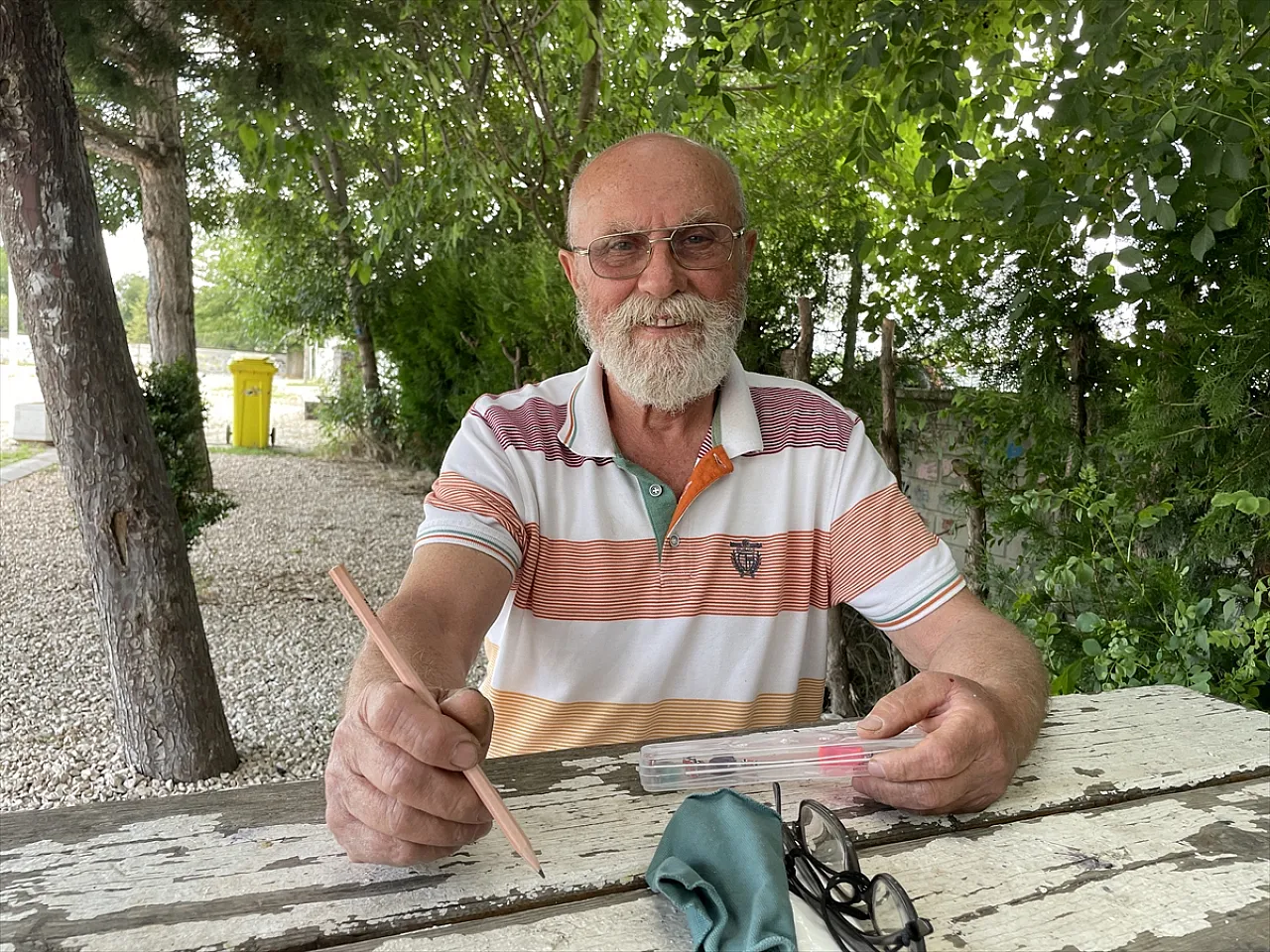 76 yaşında 'üniversite sınavına' girdi