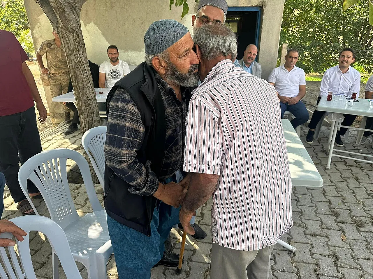 Husumetli aileler barıştırıldı