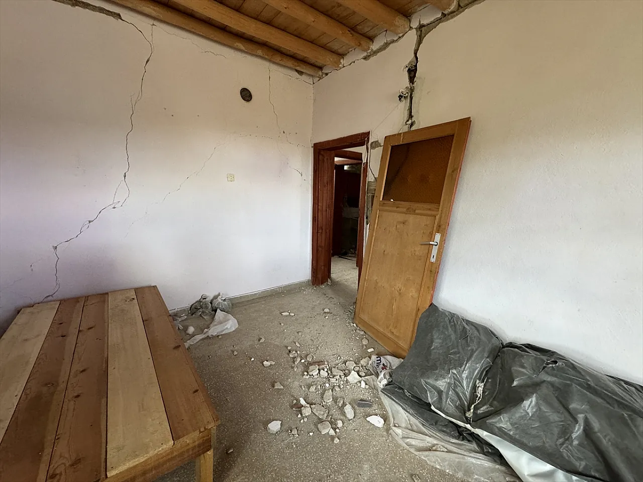 Elazığlılar canlarını kurtardıklarına seviniyor