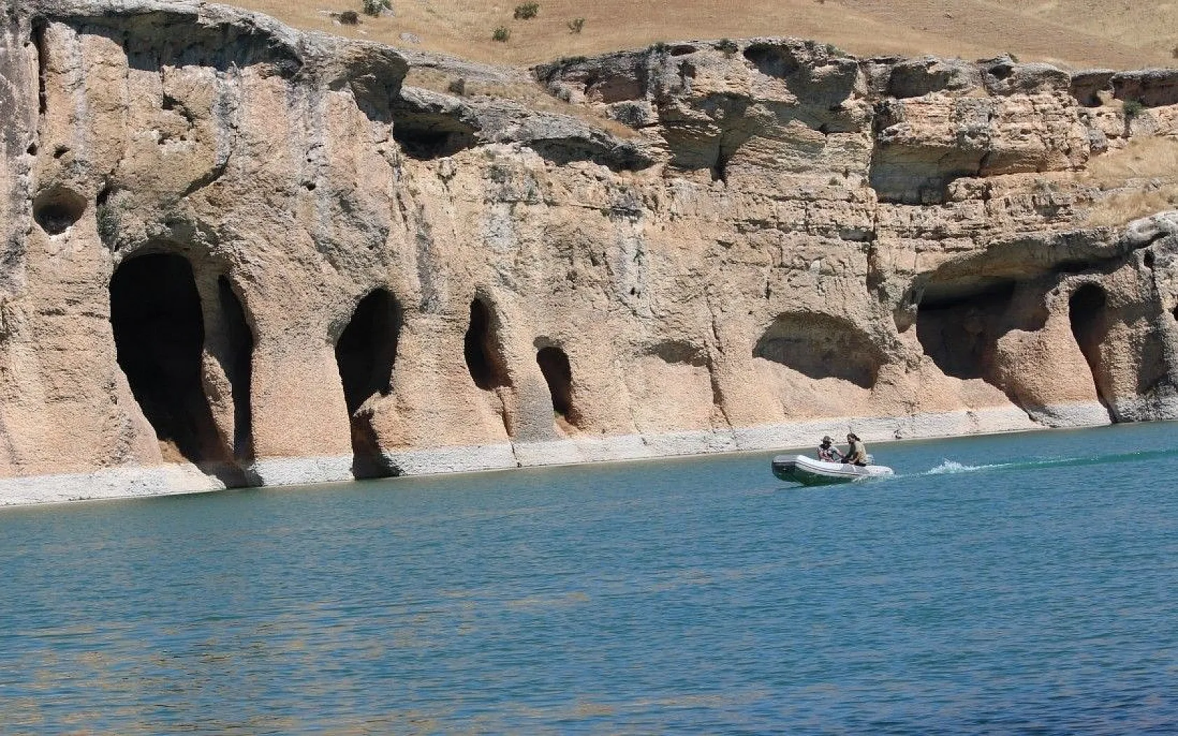 Yeni keşif 'Kara Leylek Kanyonu'