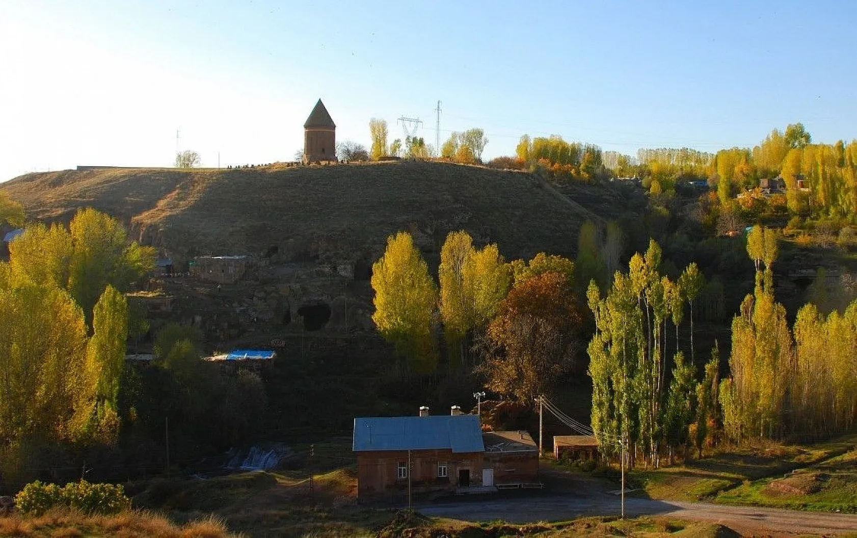 Ahlat'ta seyrine doyumsuz sonbahar manzaraları