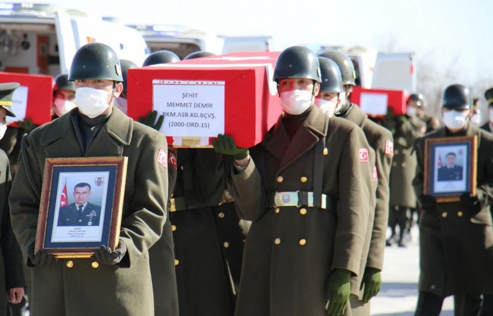 11 şehit Elazığ'dan törenle Ankara'ya uğurlandı