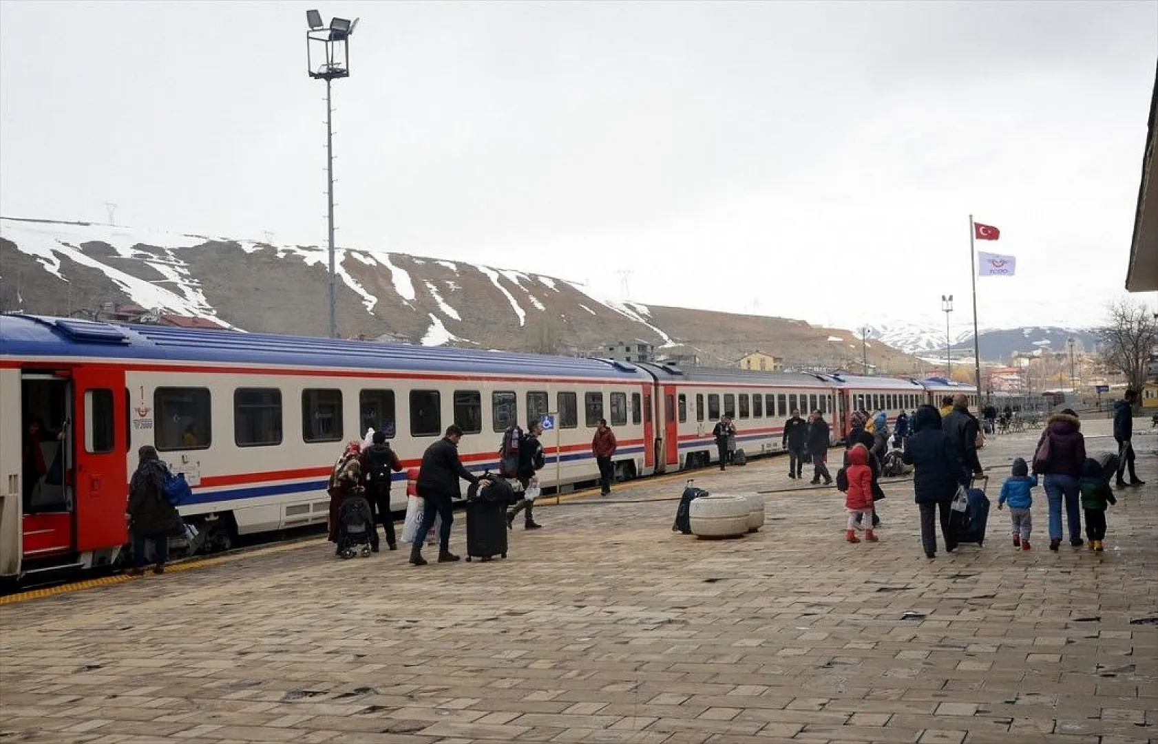 'Vangölü Ekspresi' ile doğunun güzelliği