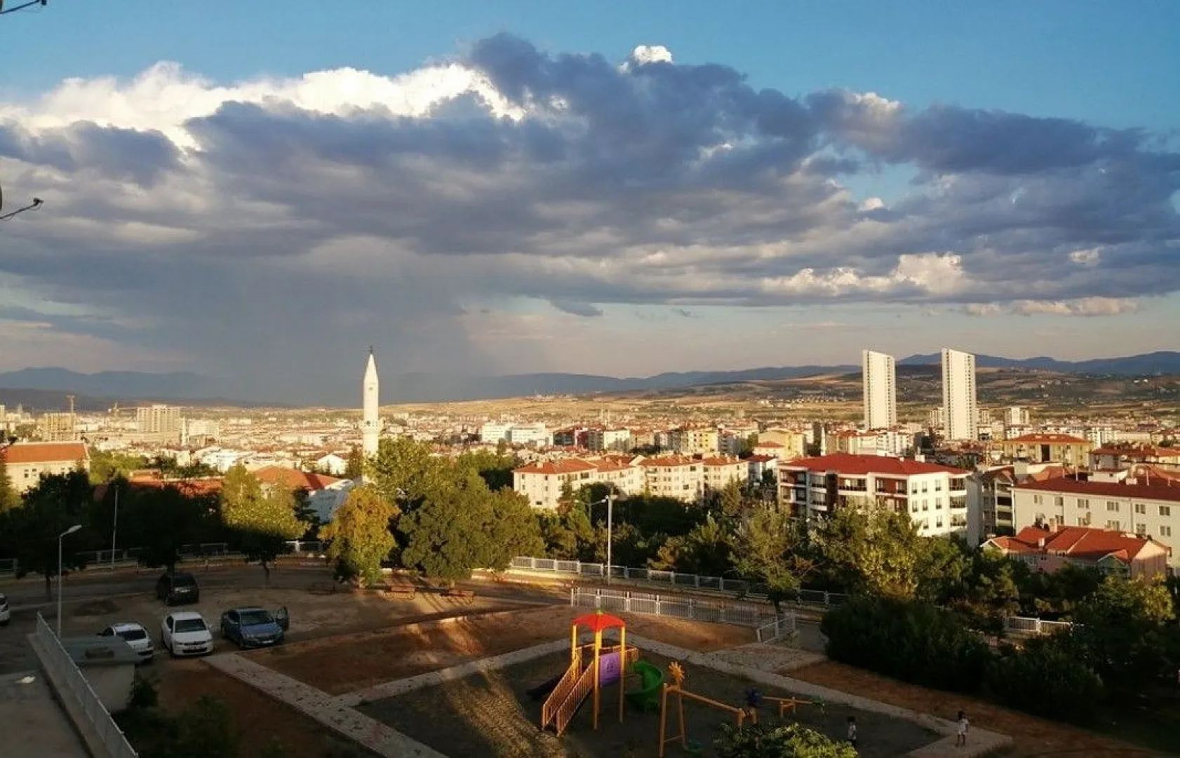 Elazığ'da bulutların muhteşem görsel şöleni