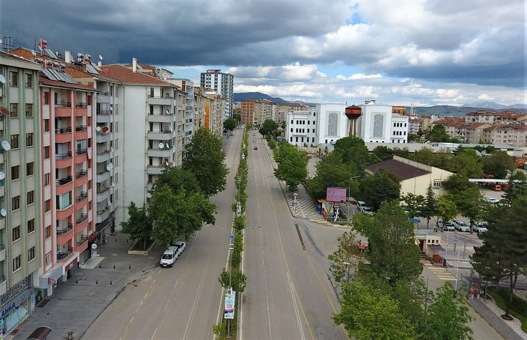 Son zamanlarda çekilen kartpostallık muhteşem Elazığ fotoğrafları...