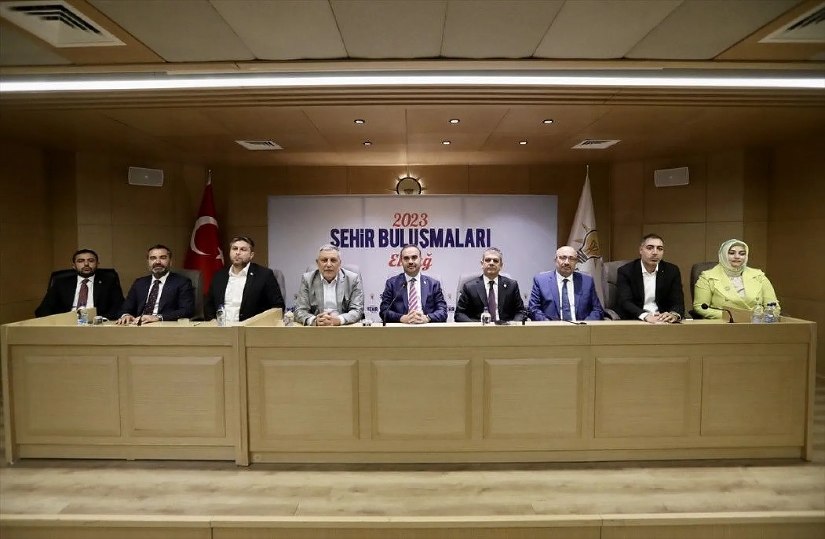 Sanayi ve Teknoloji Bakanı Kacır, Elazığ'da