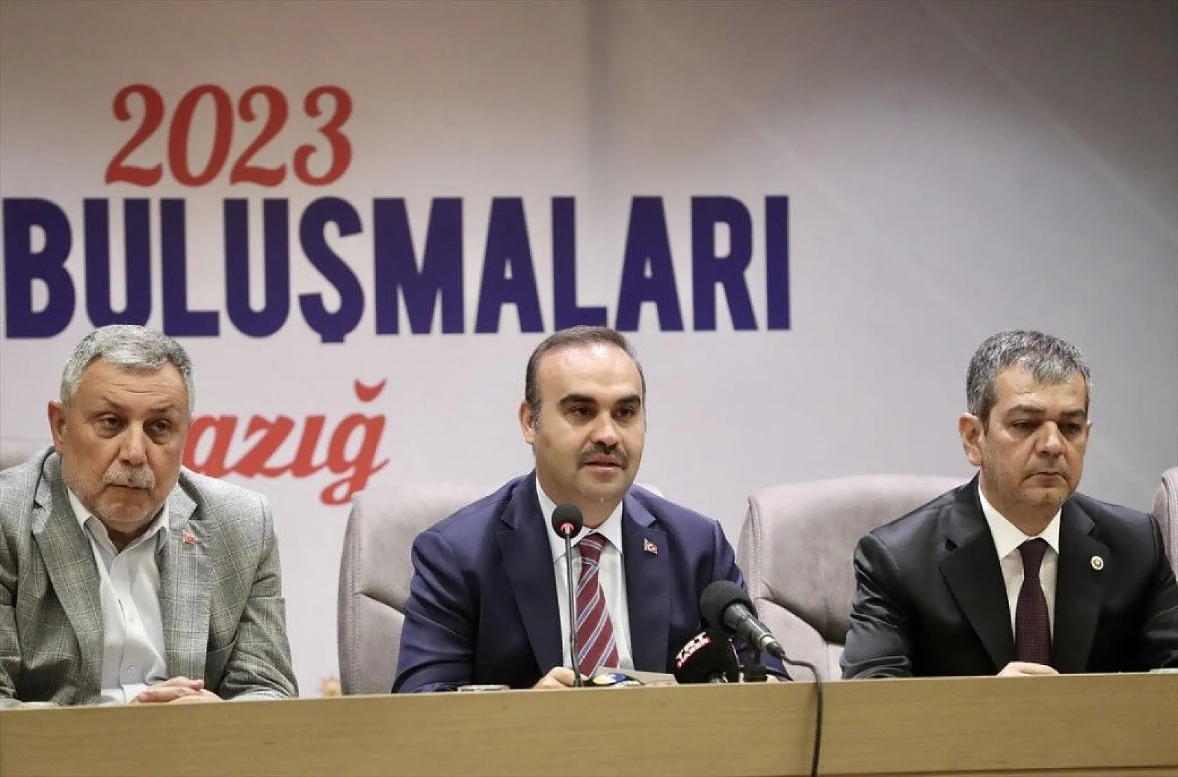 Sanayi ve Teknoloji Bakanı Kacır, Elazığ'da