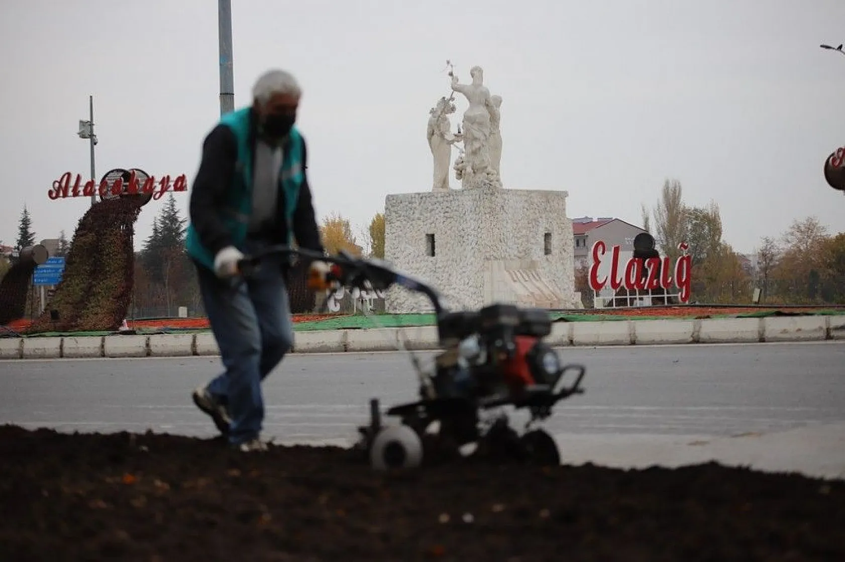 Elazığ'da kısıtlama havadan görüntülendi