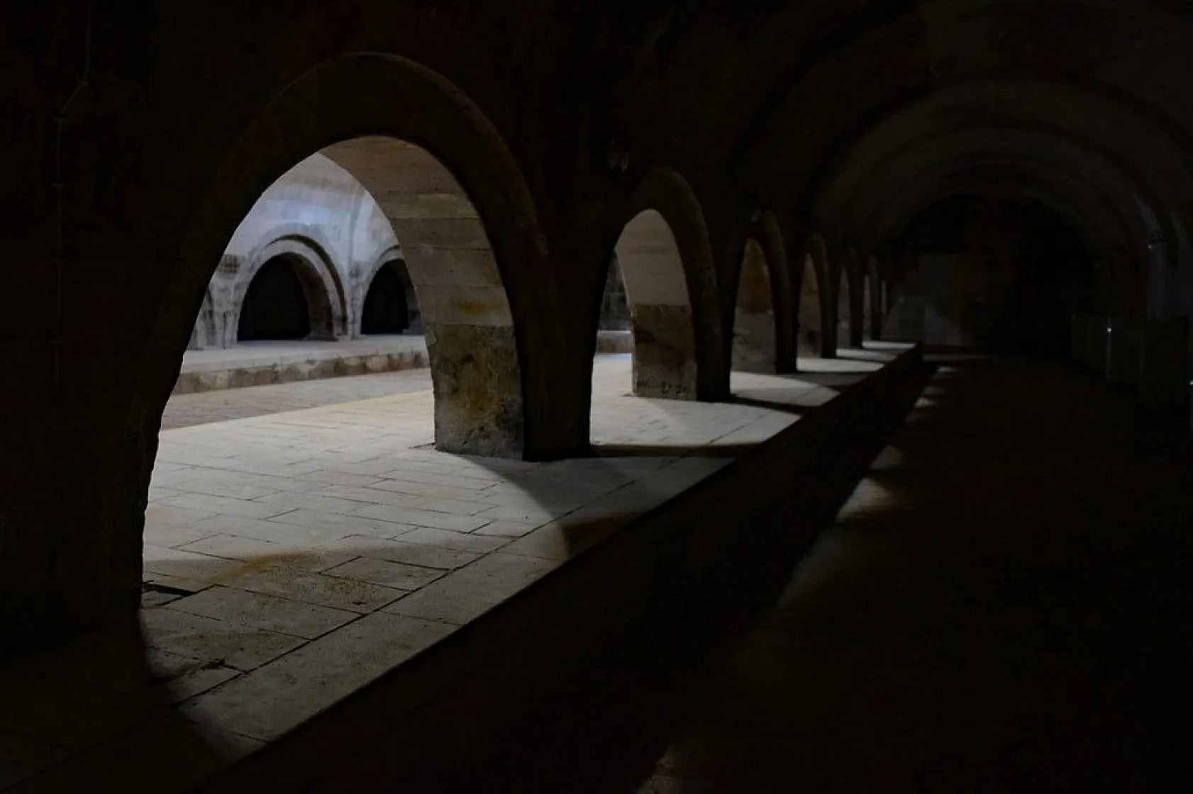 Ejder Kervansarayı ziyaretçilerini tarihi yolculuğa çıkarıyor