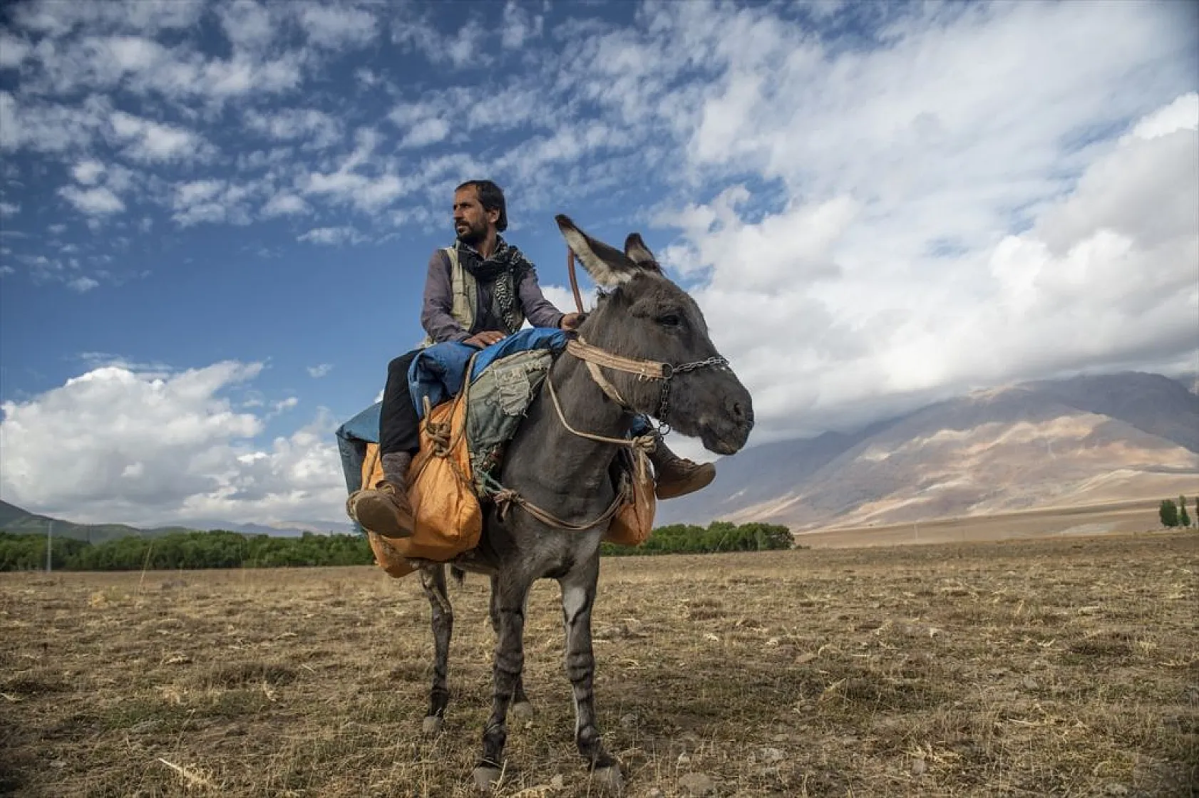 Göçerlerin köylerine zorlu dönüşü başladı