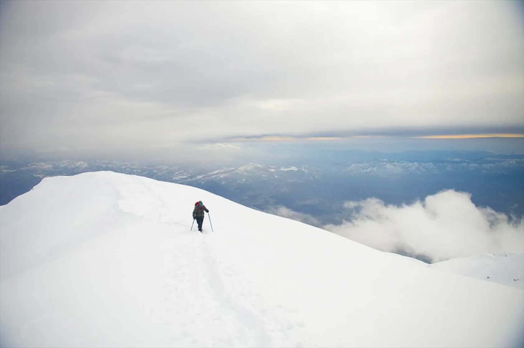 Beyaza bürünen Tunceli dağlarında kış tırmanışları başladı