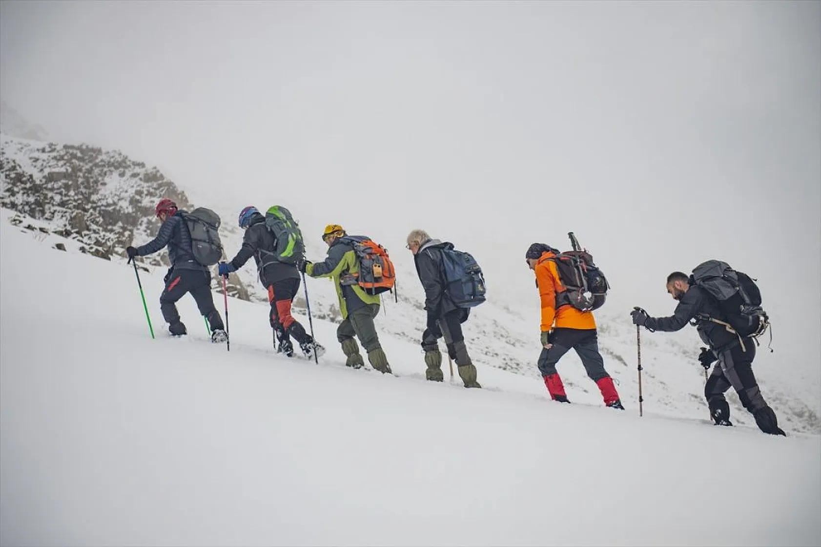 Tunceli'de dağcılar Gelincik Zirvesi'ne tırmandı