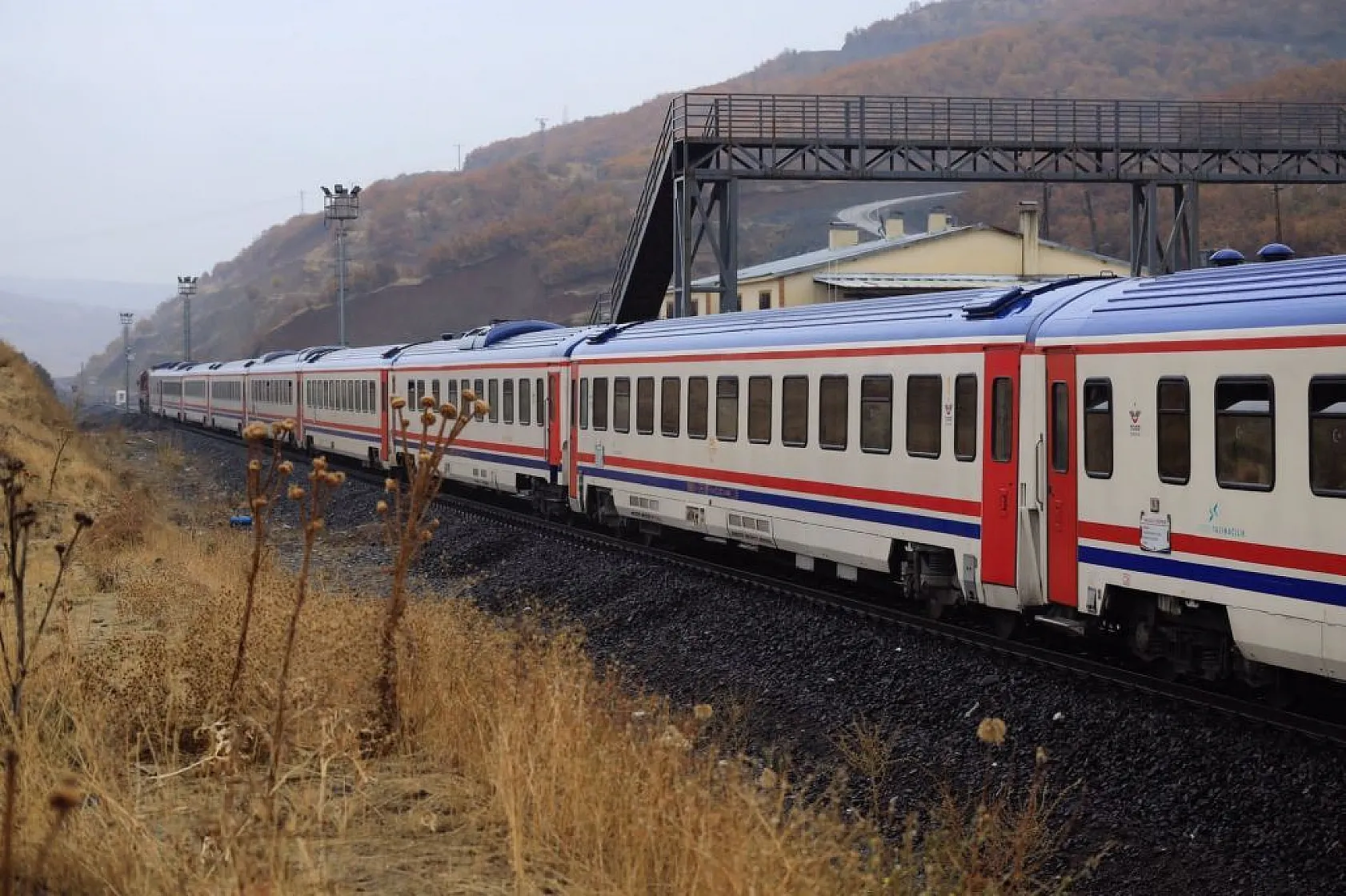 Van Gölü Ekspresi, yolculuğu ile Doğu Ekspresi'ni aratmıyor