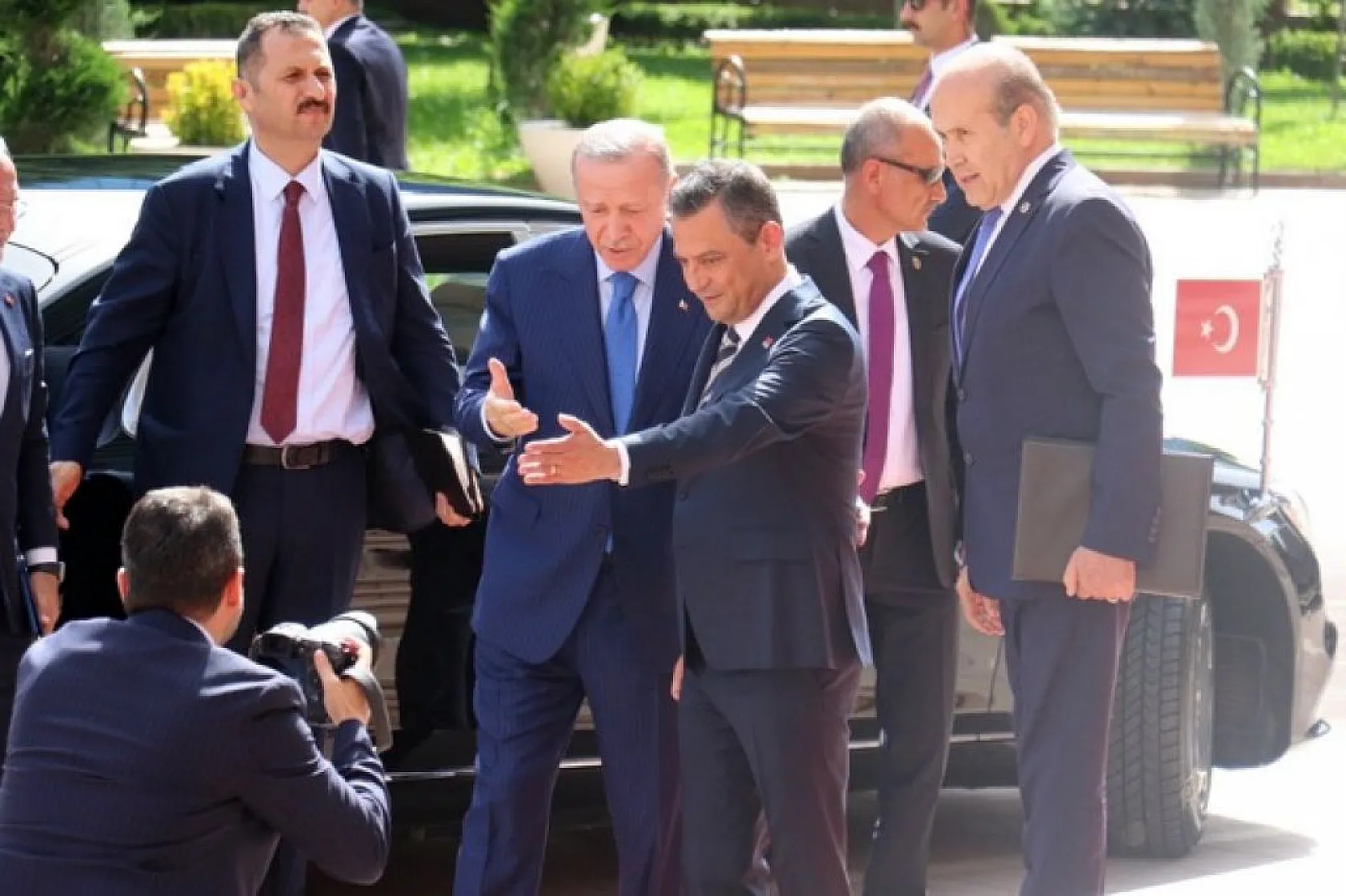 Cumhurbaşkanı Erdoğan 18 yıl sonra CHP'de