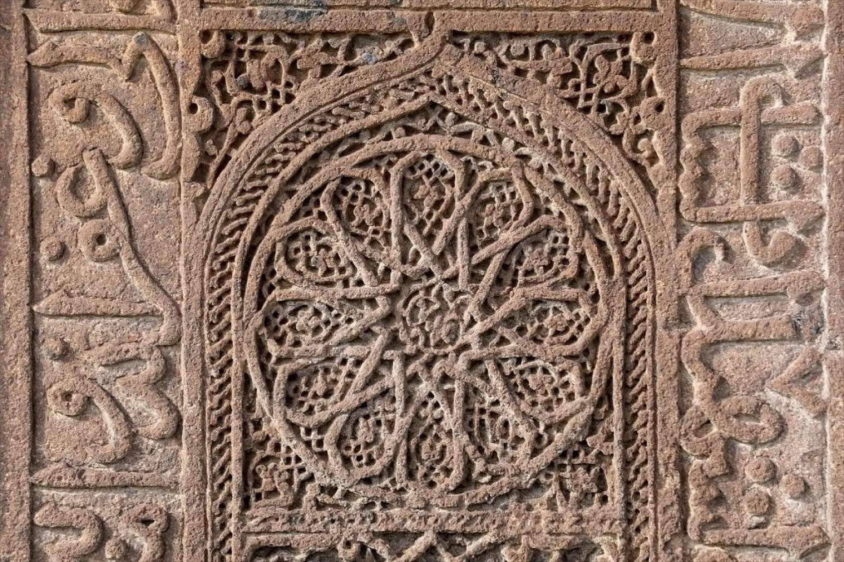 Dünyanın en büyük Türk İslam mezarlığı yeşille bütünleşecek