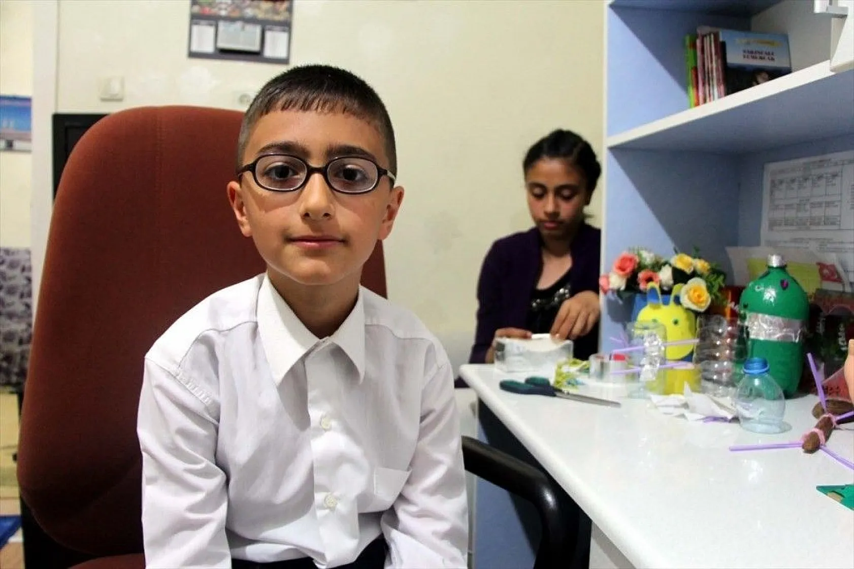 Atık malzemelerle hayallerini gerçekleştiriyorlar