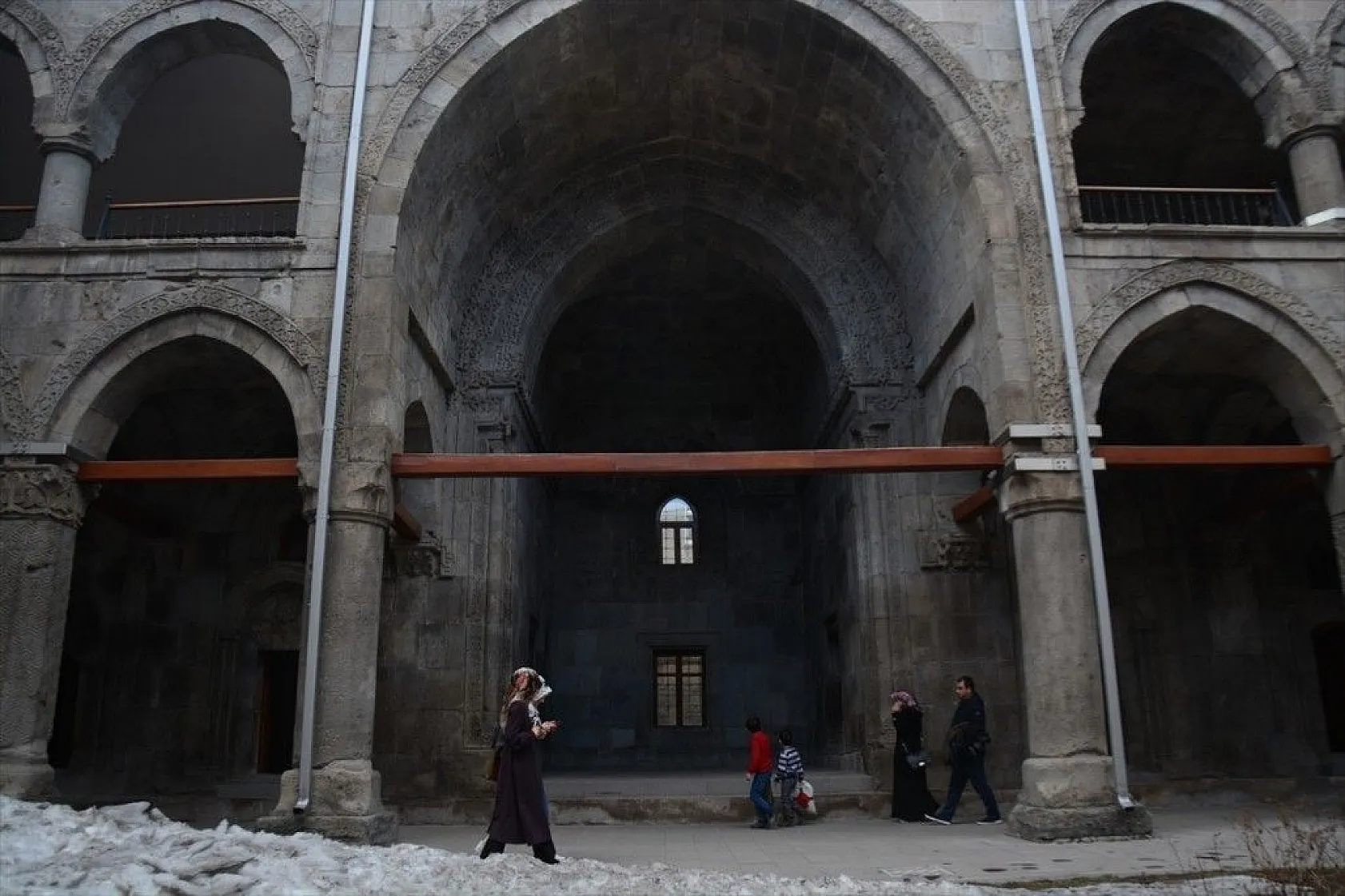 Selçuklu'nun eşsiz eserlerine ziyaretçi akını