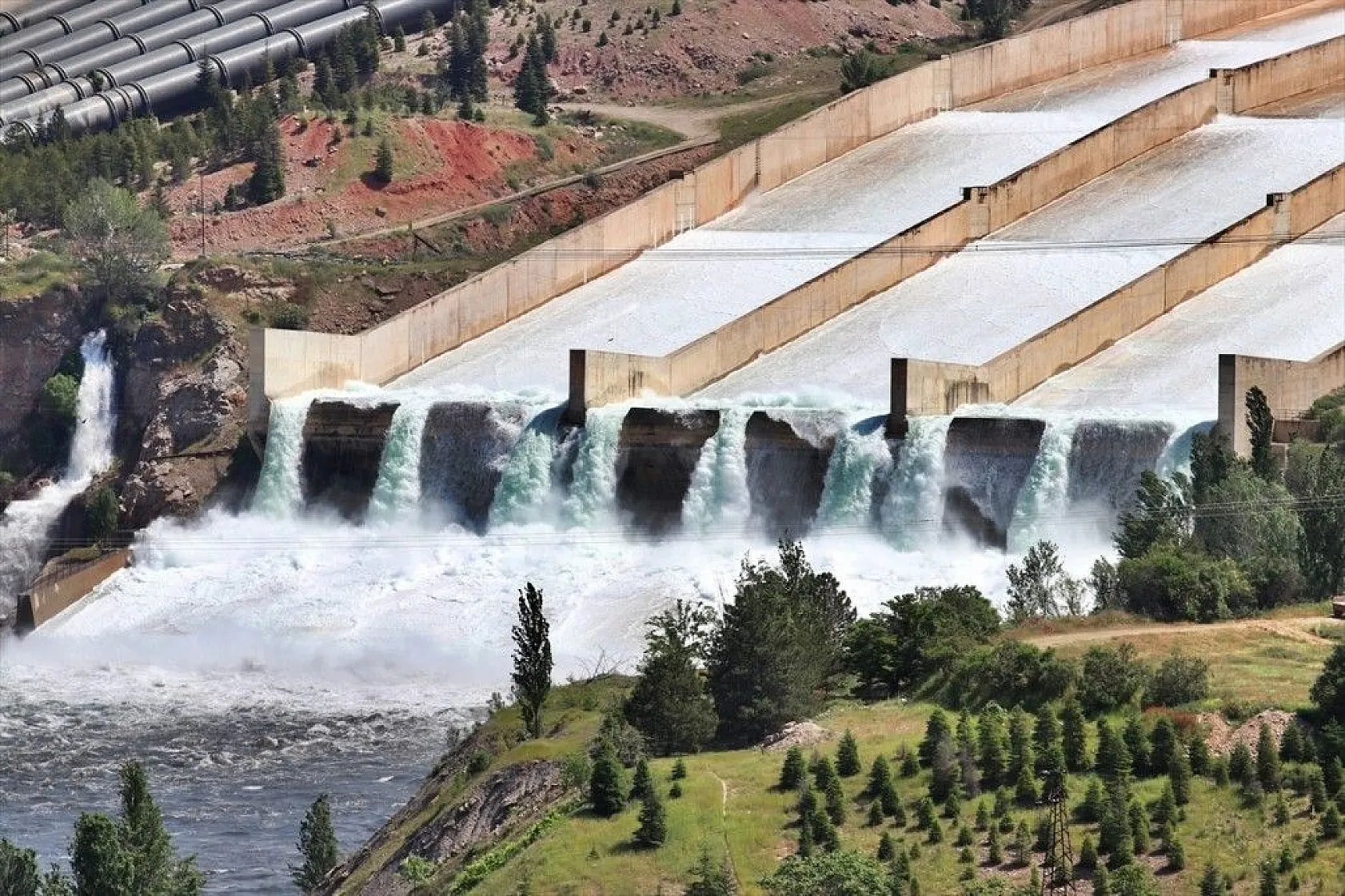 Keban Barajı'ndan muhteşem manzara