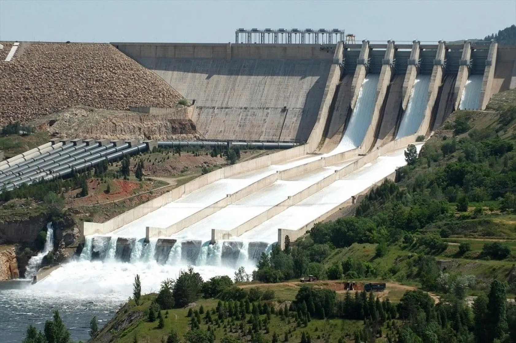 Keban Barajı'ndan muhteşem manzara