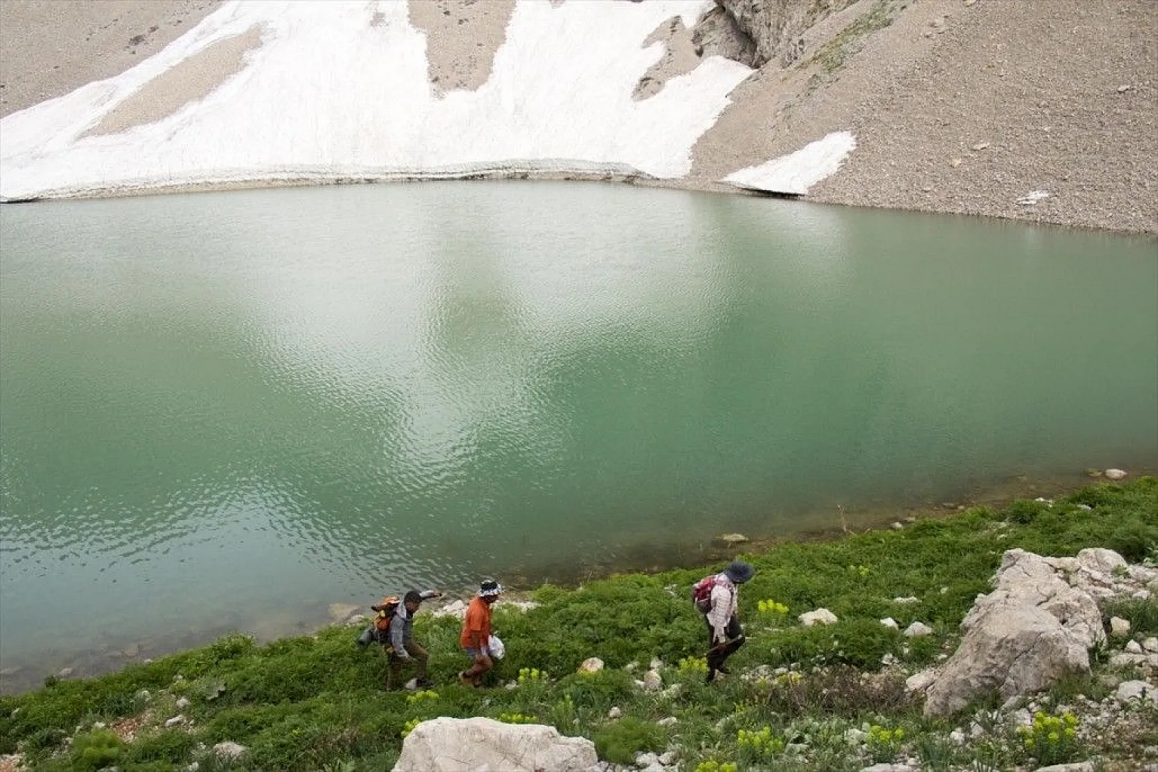 Mercan Vadisi'nin buzul gölleri yazın başka güzel