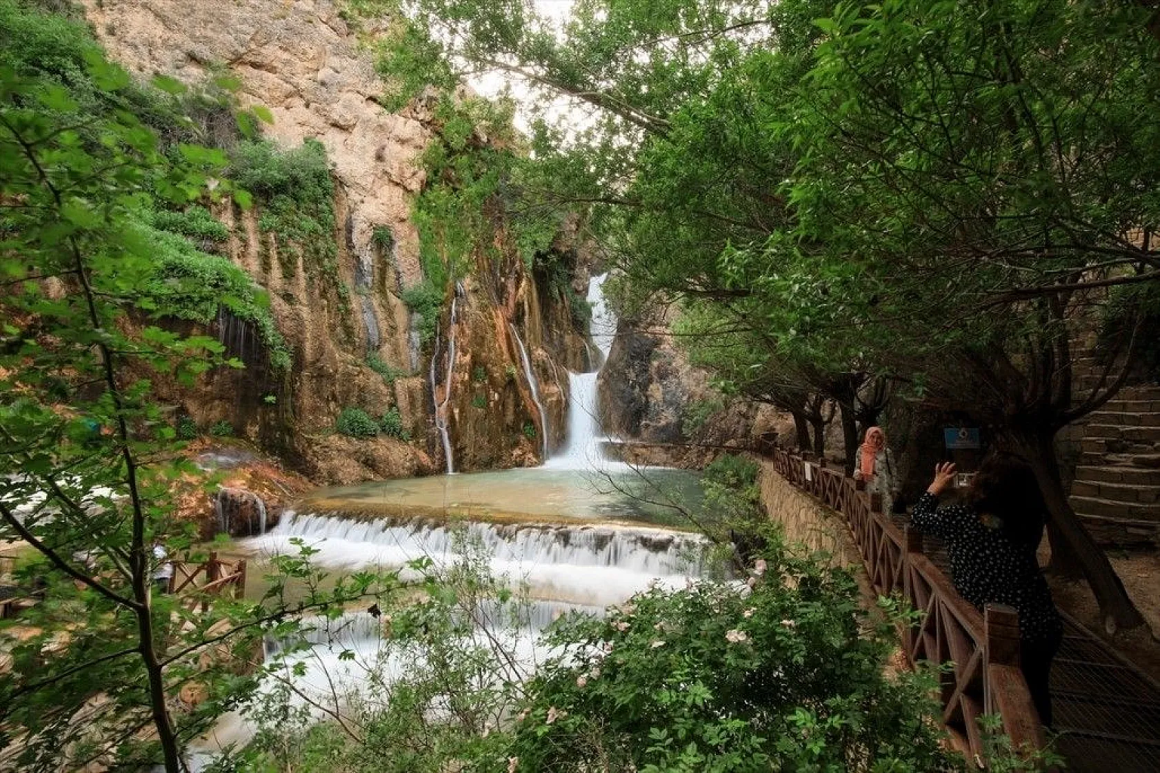 Bozkırın serin adresi: Günpınar Şelalesi