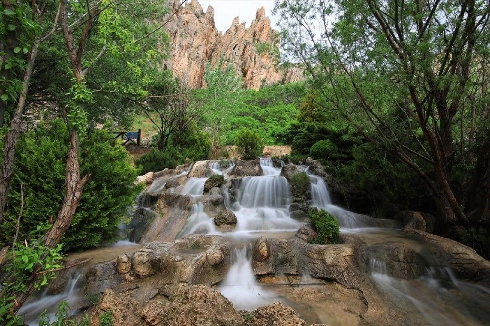 Bozkırın serin adresi: Günpınar Şelalesi