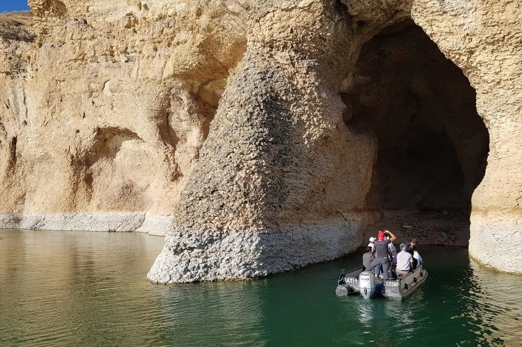 Yeni keşif 'Kara Leylek Kanyonu'
