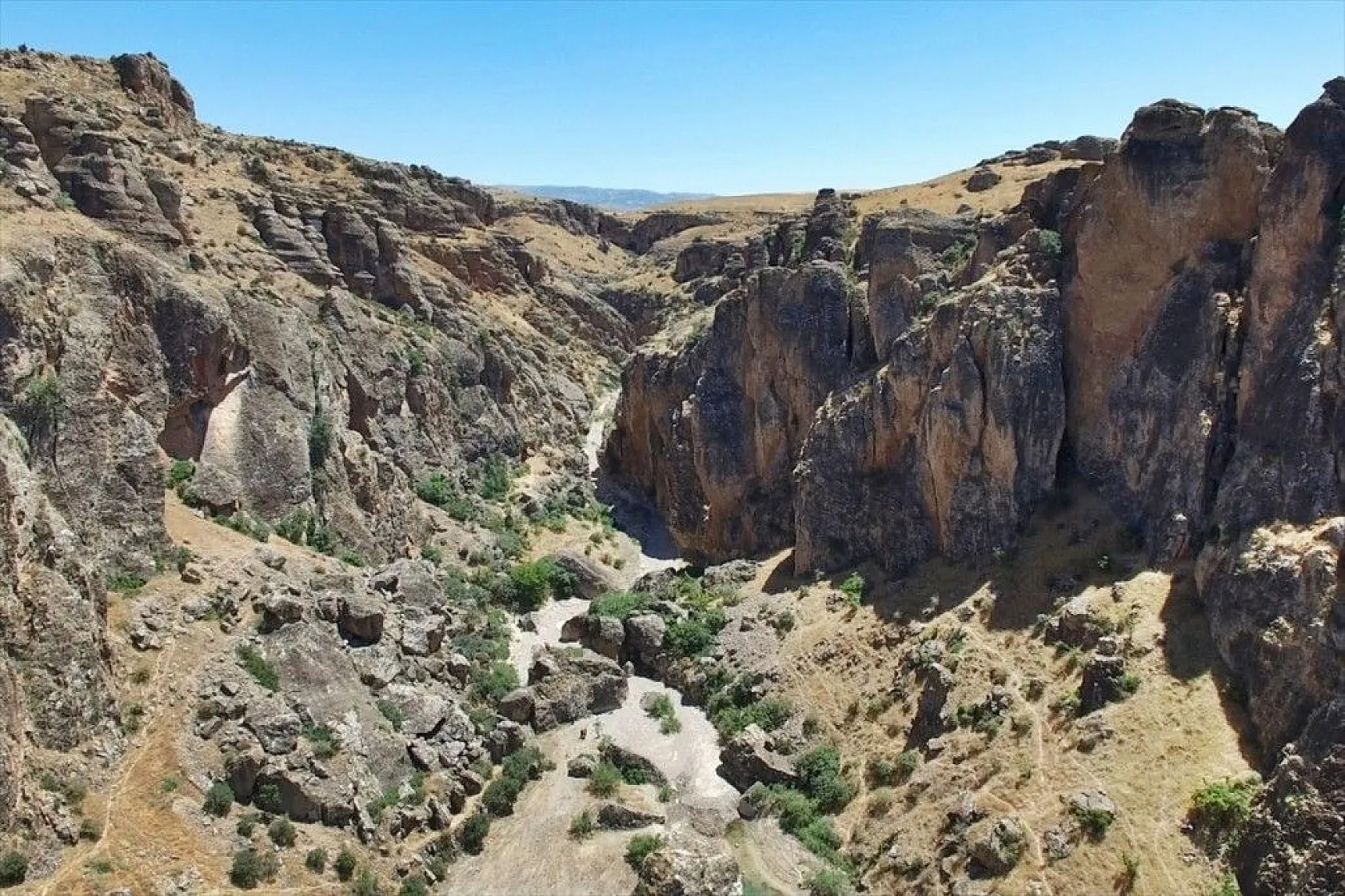 Yeni keşif 'Kara Leylek Kanyonu'
