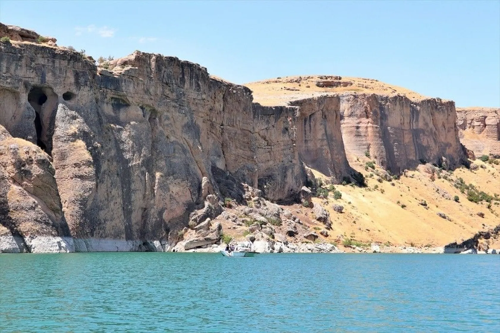 Saklıkapı ve Karaleylek kanyonları doğa tutkunlarını cezbediyor