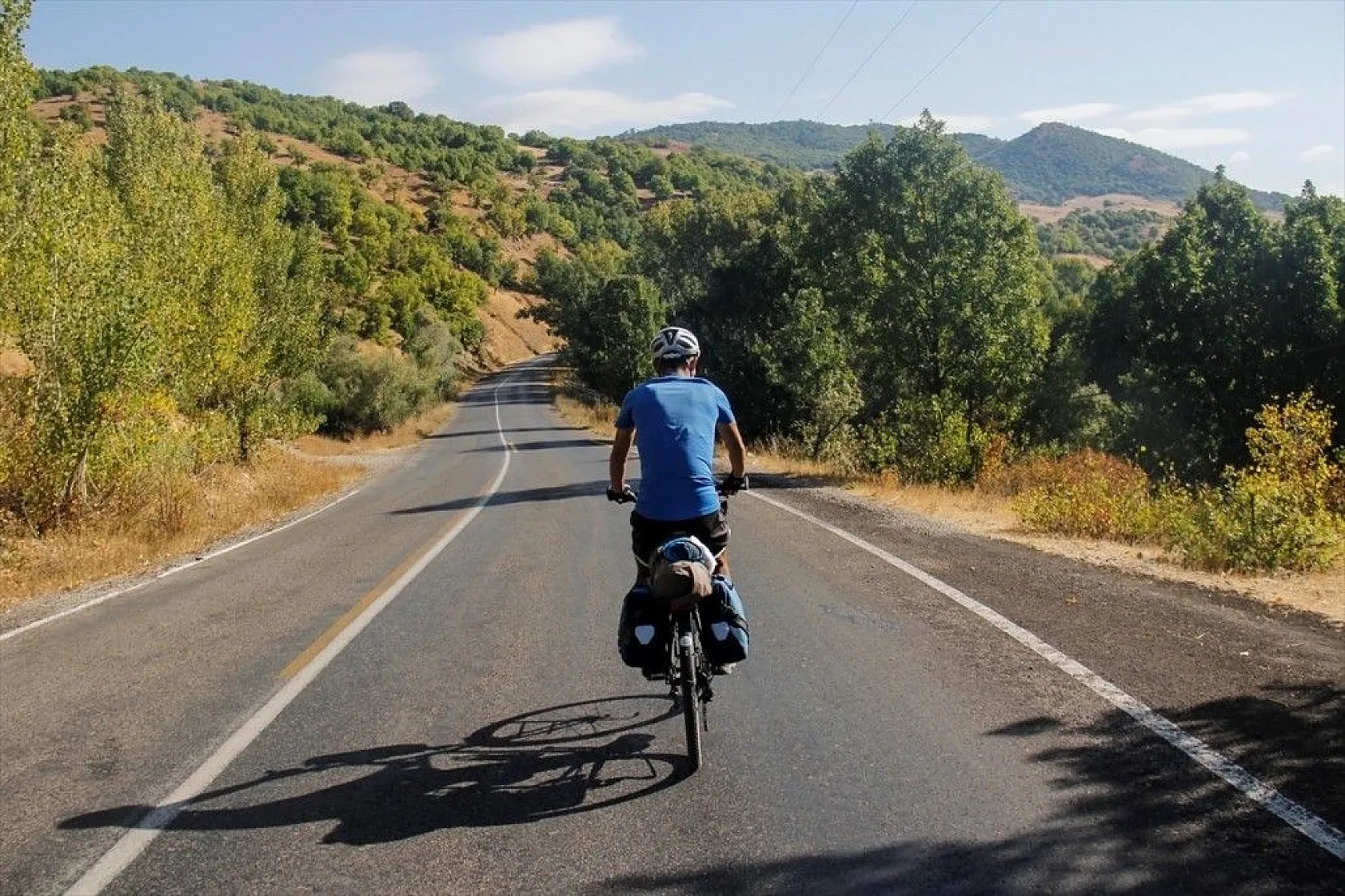 Bisikletiyle 7 yıldır Türkiye'yi geziyor