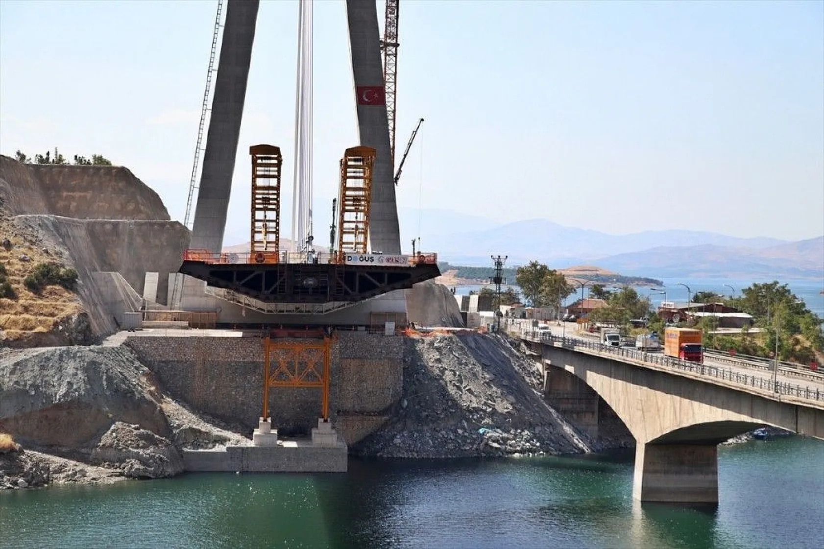 Yeni Kömürhan Köprüsü yapımından fotoğraflar