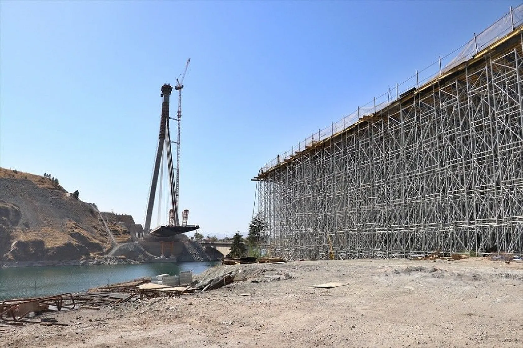 Yeni Kömürhan Köprüsü yapımından fotoğraflar