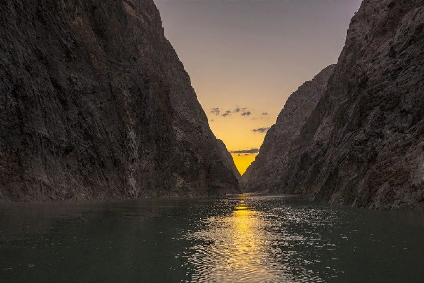 Karanlık Kanyon, ziyaretçilerini cezbediyor