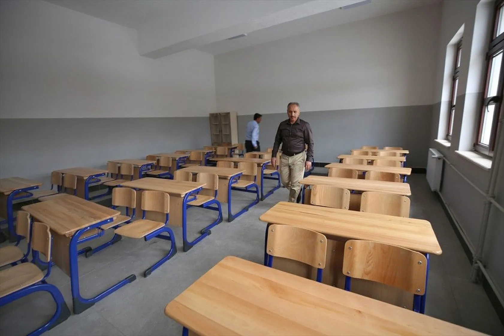 Depremin etkilediği Elazığ'da yeni okul binaları yükseliyor