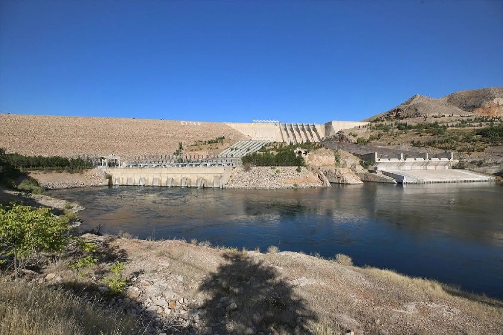 Keban Barajı ve HES 47 yılda ülke ekonomisine 151 milyar lira katkı sağladı