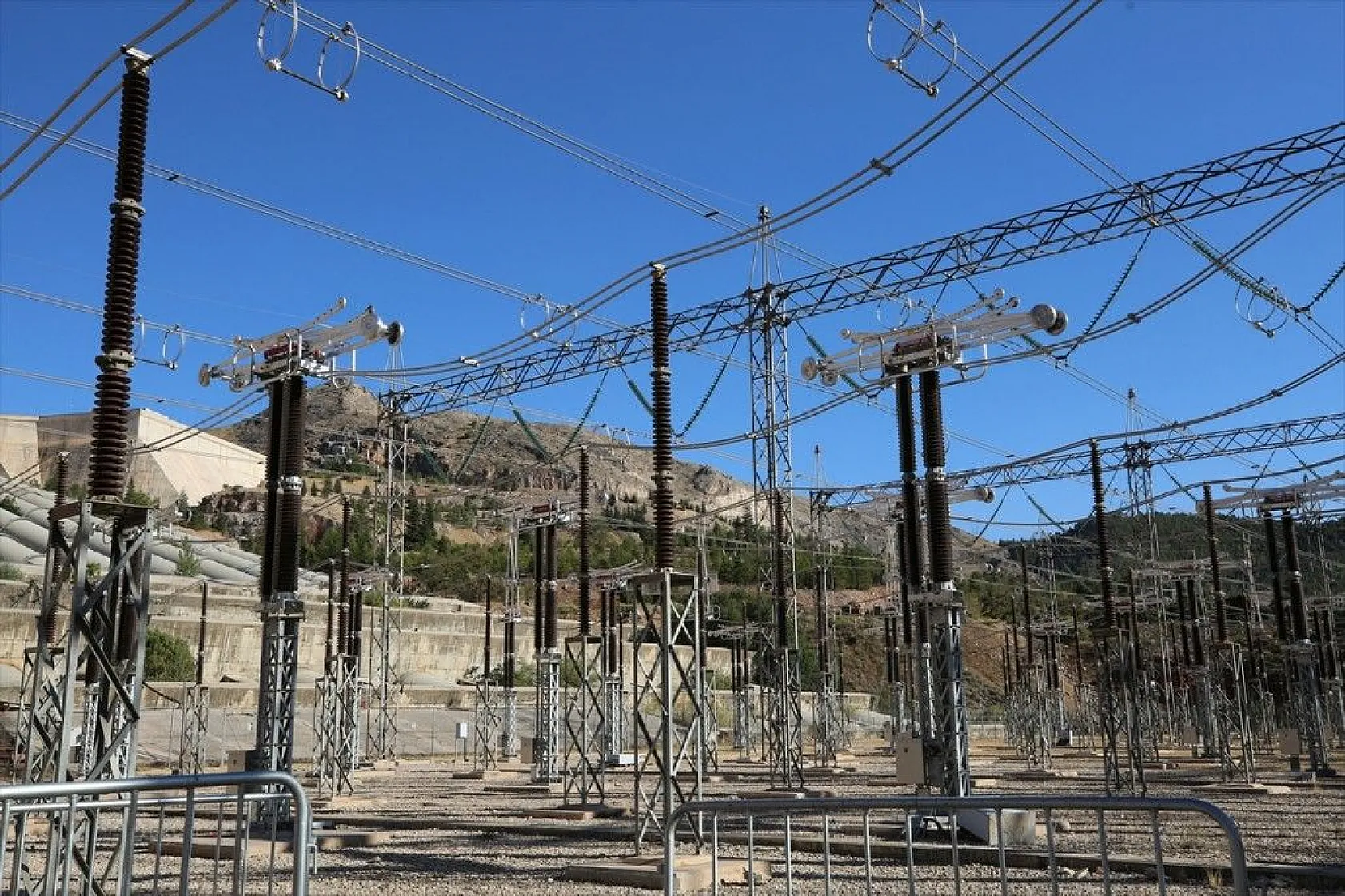 Keban Barajı ve HES 47 yılda ülke ekonomisine 151 milyar lira katkı sağladı