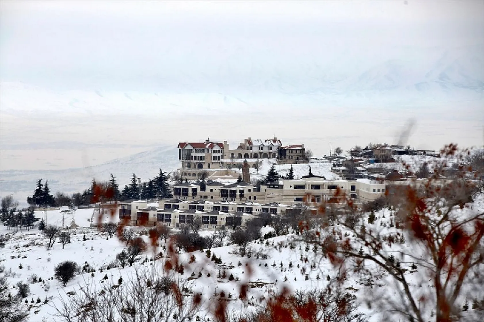 Harput, kar yağışıyla birlikte göz kamaştırdı