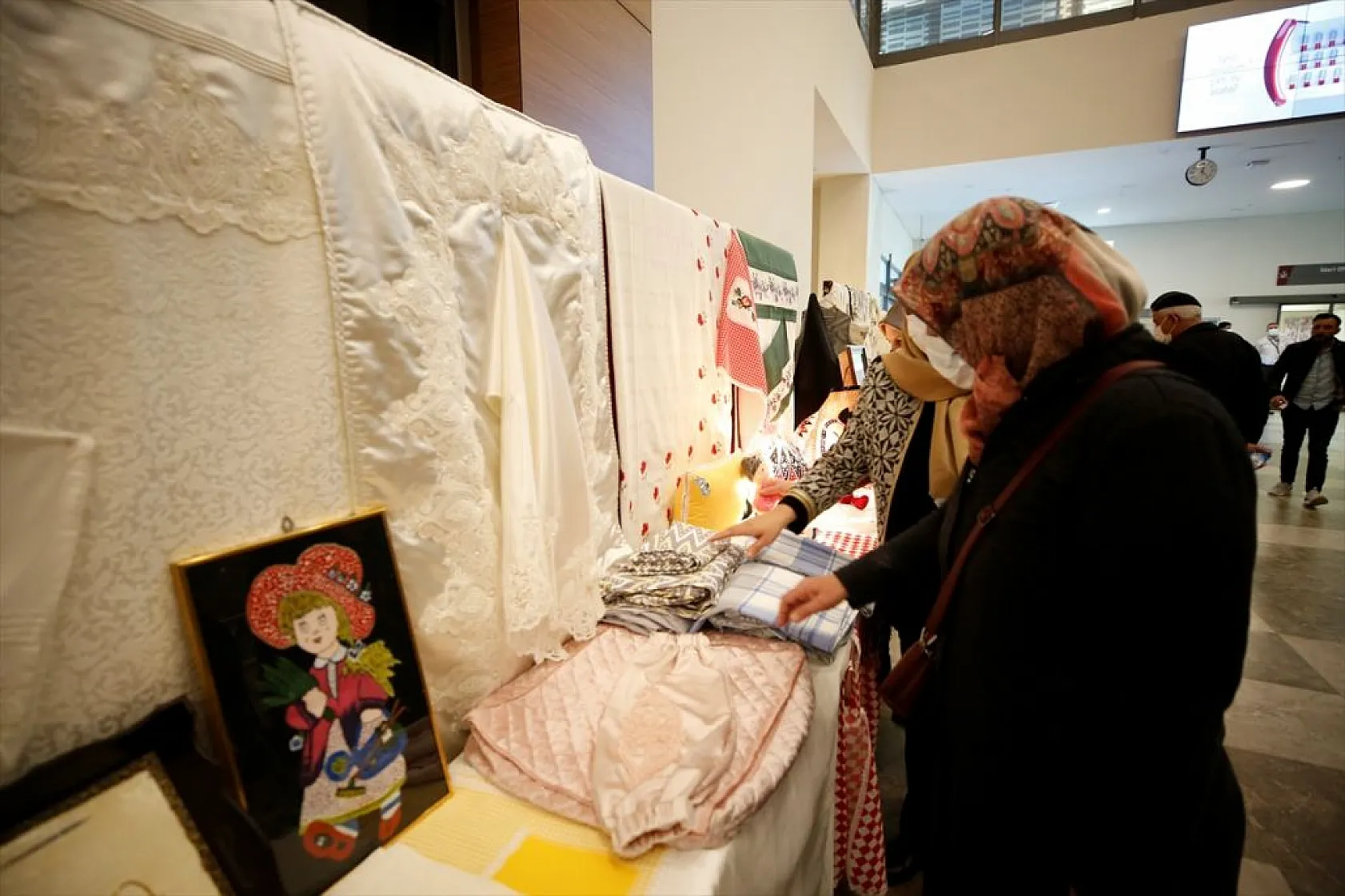 El emeği göz nuru ürünler sergilendi