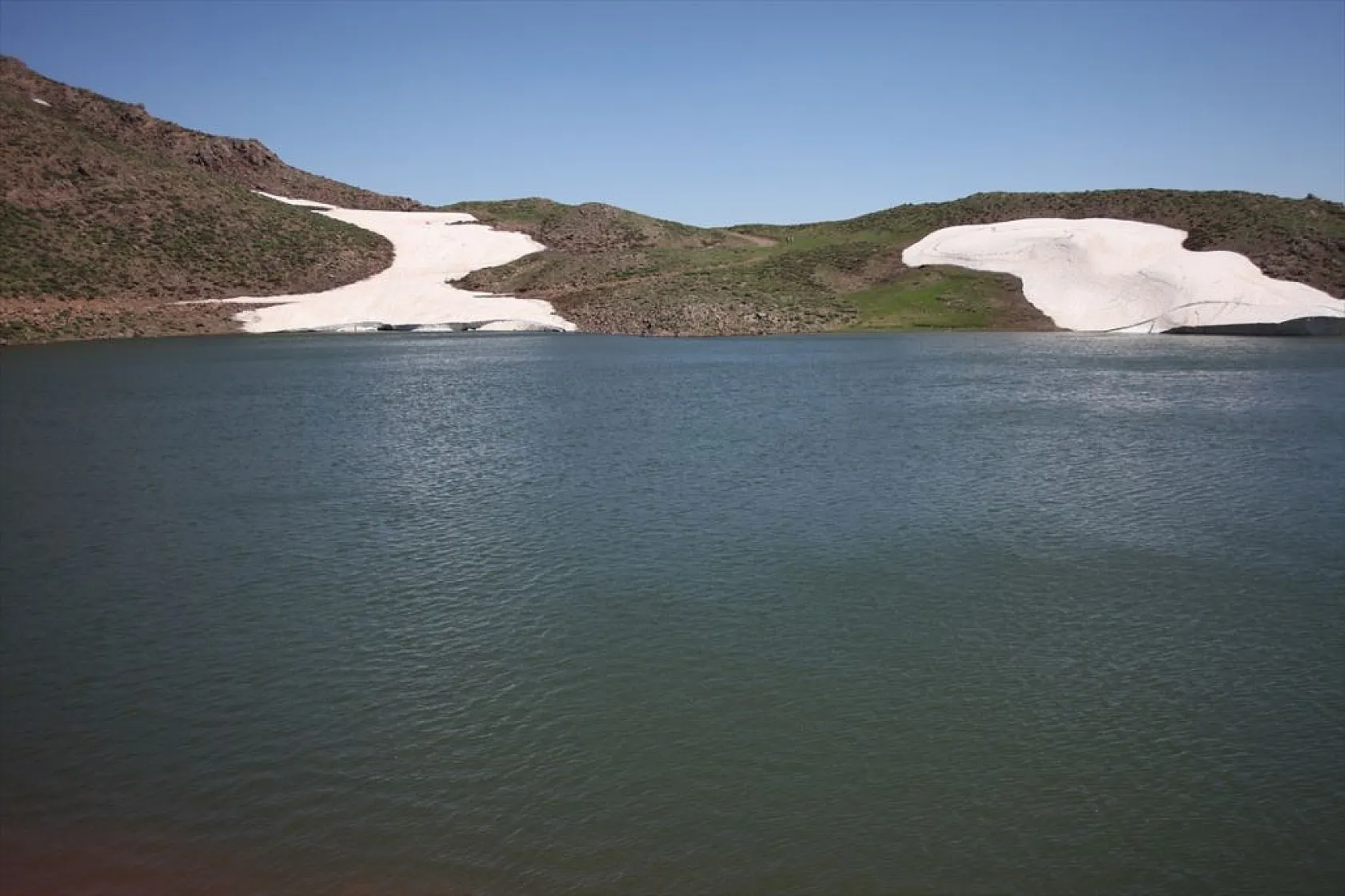 Gerendal Gölü, doğa tutkunlarını bekliyor