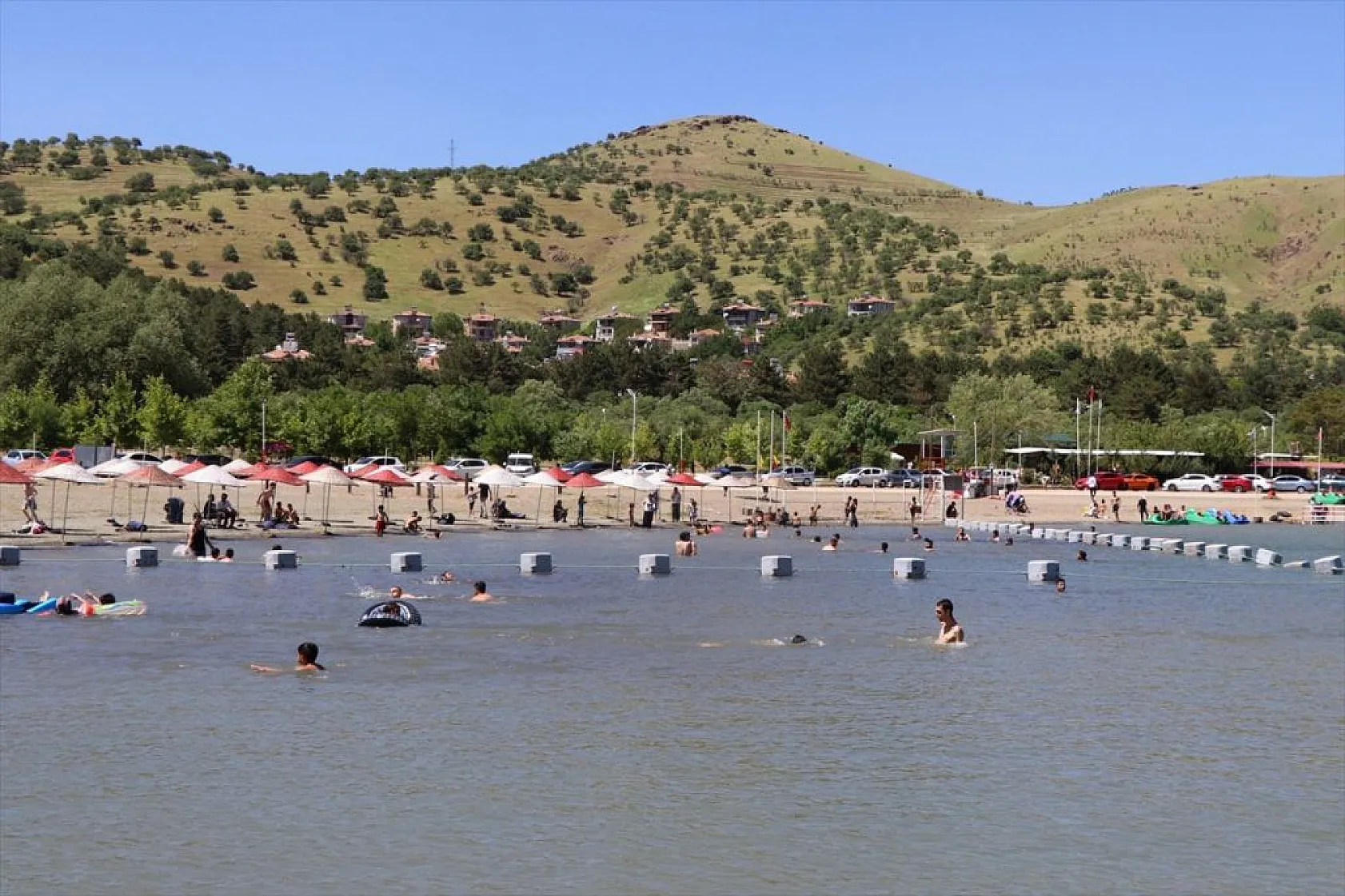 Doğunun gizli denizi 'Hazar Gölü'