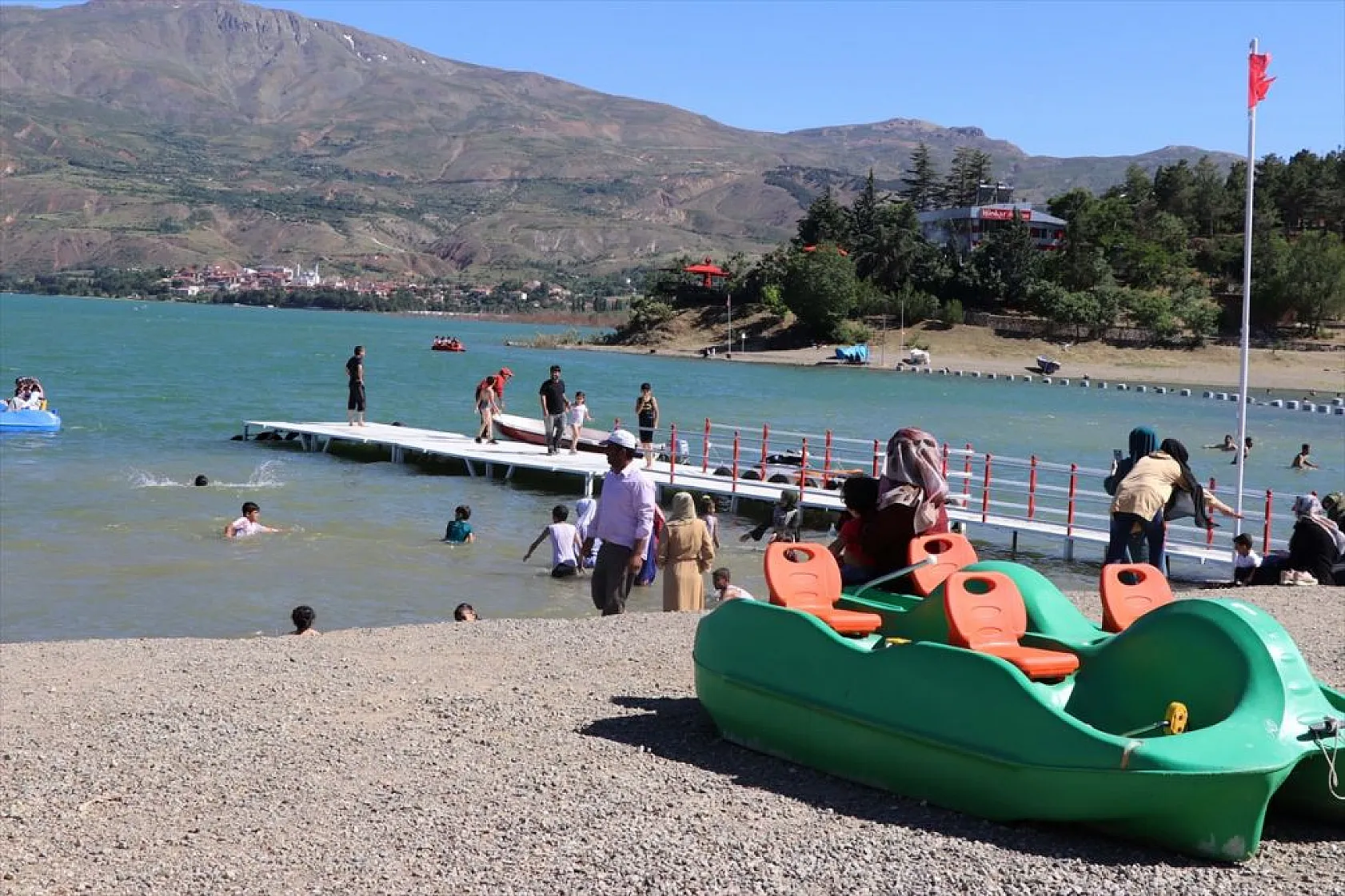 Doğunun gizli denizi 'Hazar Gölü'